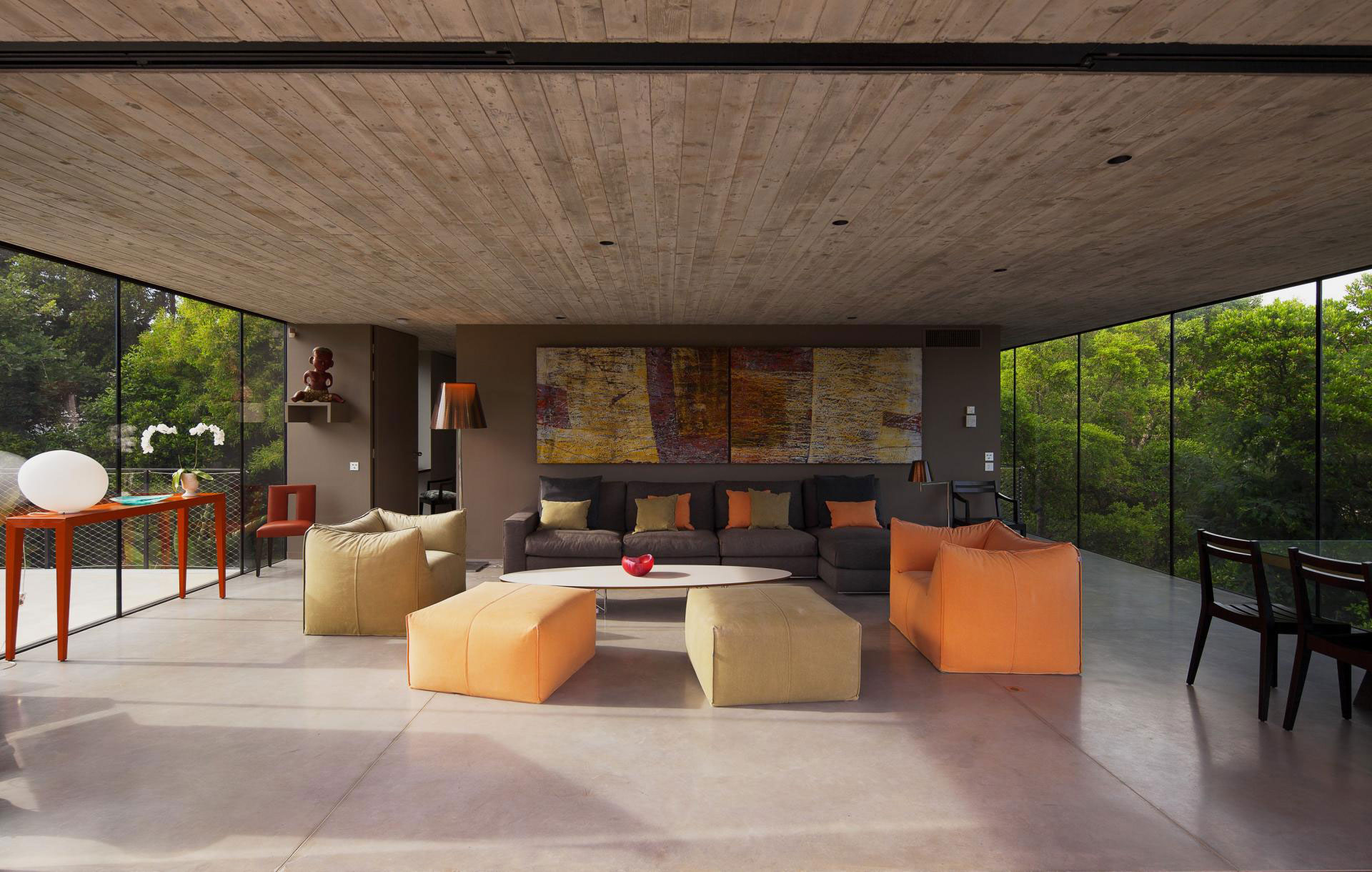 private-house-by-bumper-investments-07