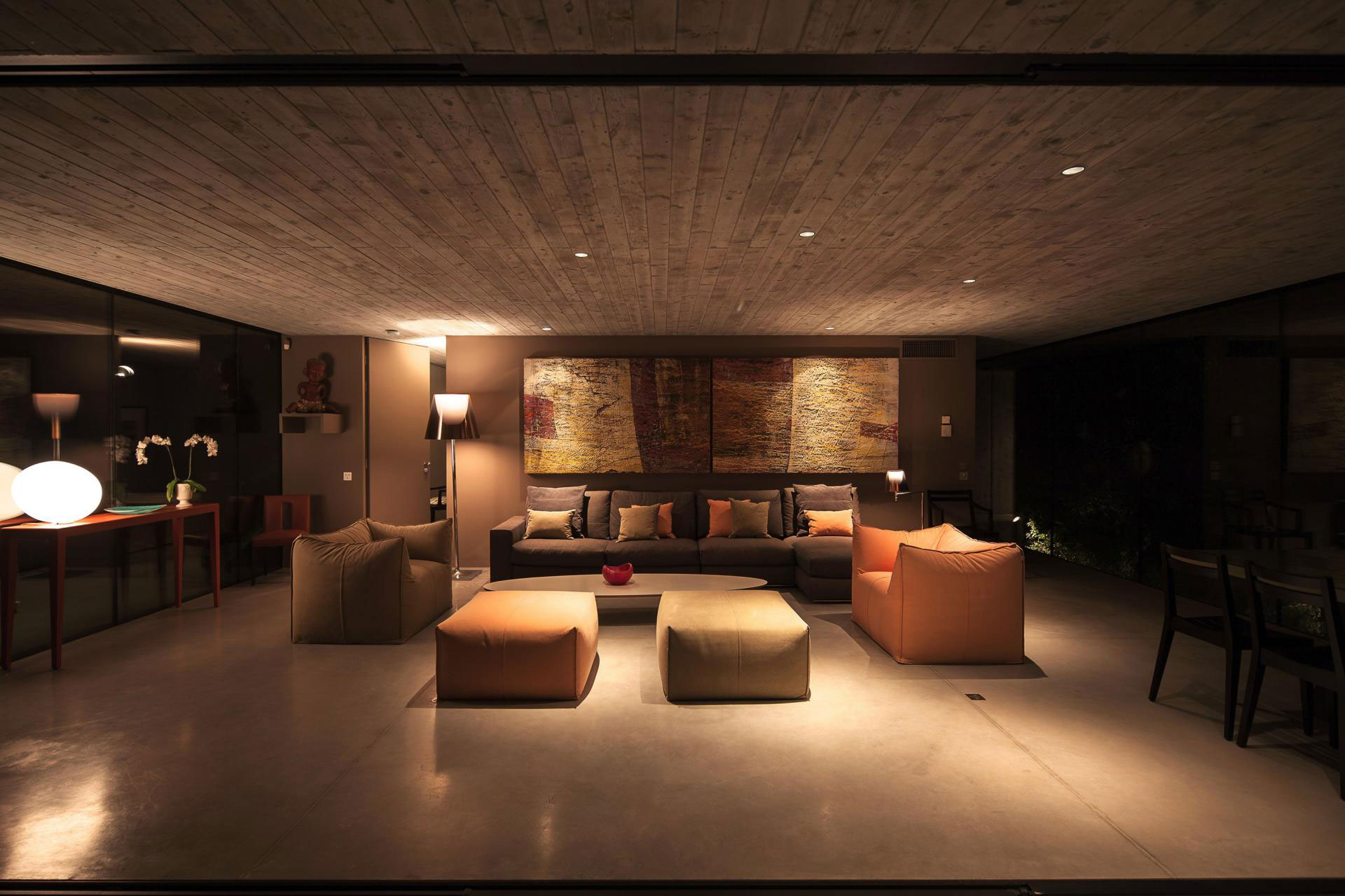 private-house-by-bumper-investments-19