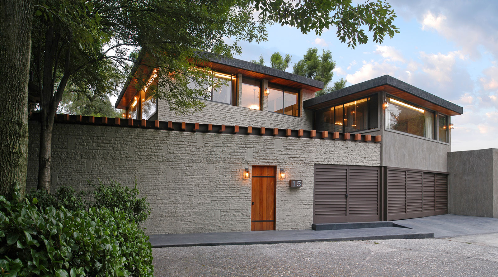 private-residence-by-kababie-arquitectos-01