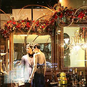 storefront-harrods-london-60