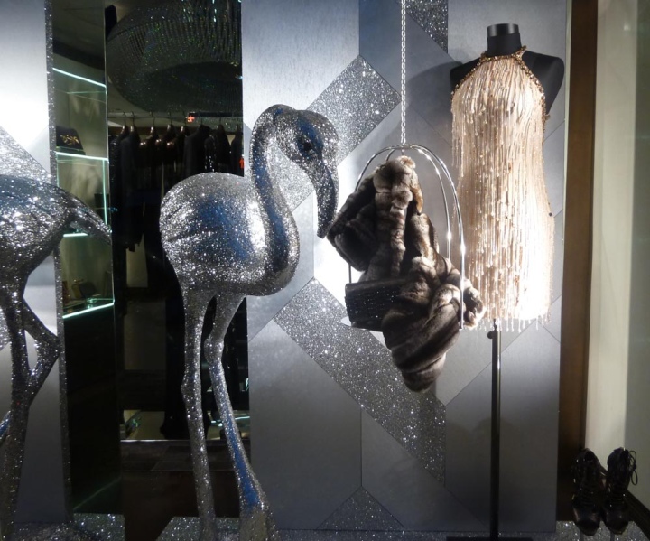 storefront-roberto-cavalli-paris-04