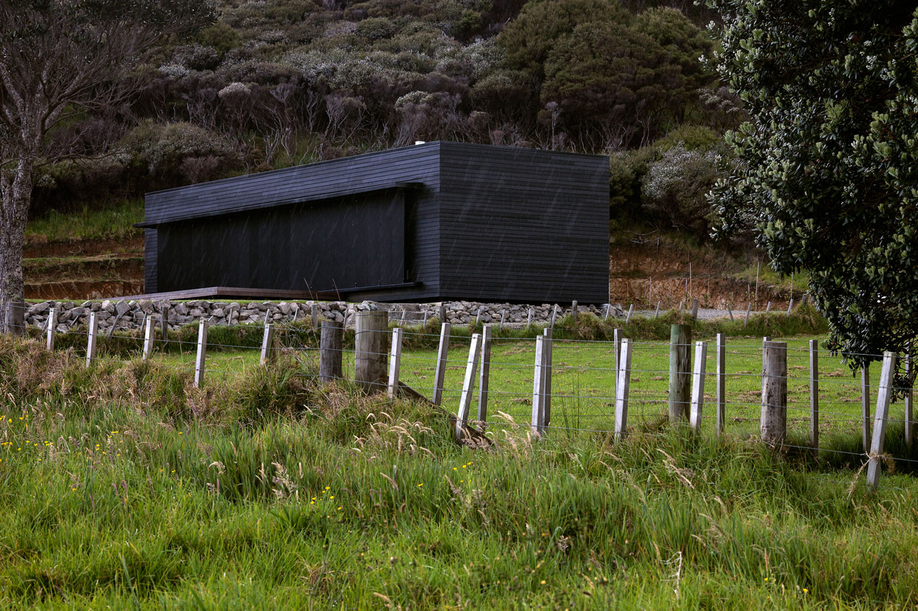 storm-cottage-by-fearon-hay-architects-02