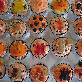 decorating-ideas-for-halloween-cupcakes-15
