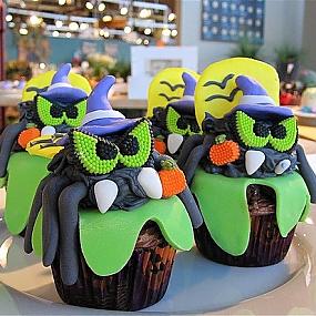 decorating-ideas-for-halloween-cupcakes-32