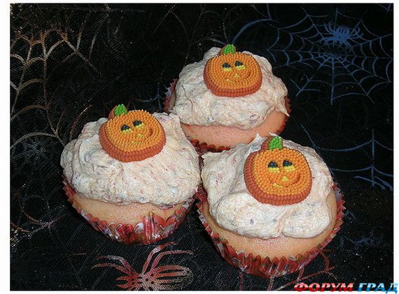 decorating-ideas-for-halloween-cupcakes-34