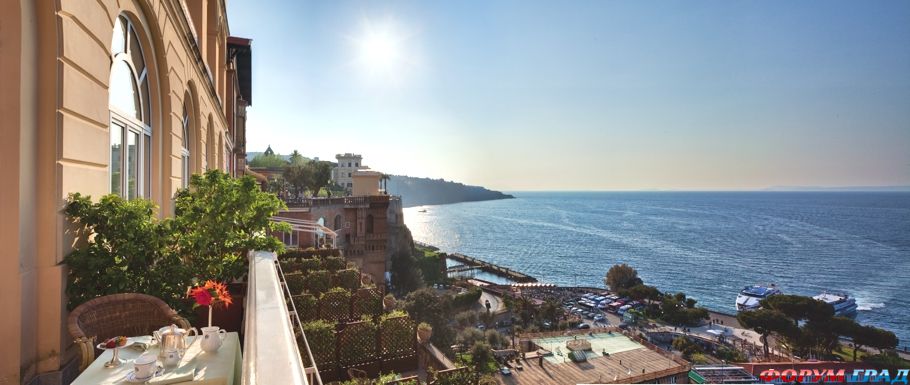luxury-italian-hotel-sorrento-03