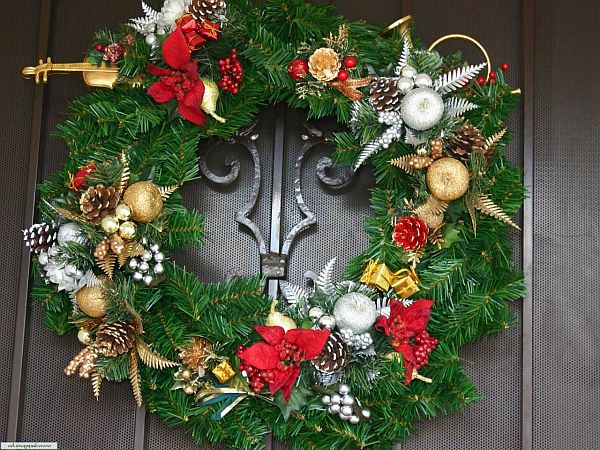 christmas-door-decorations-01