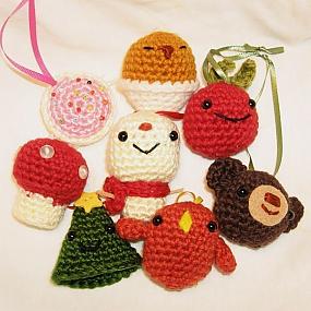 crocheted-christmas-tree-ornament-05