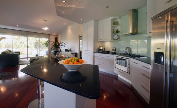 everingham-rotating-house-07