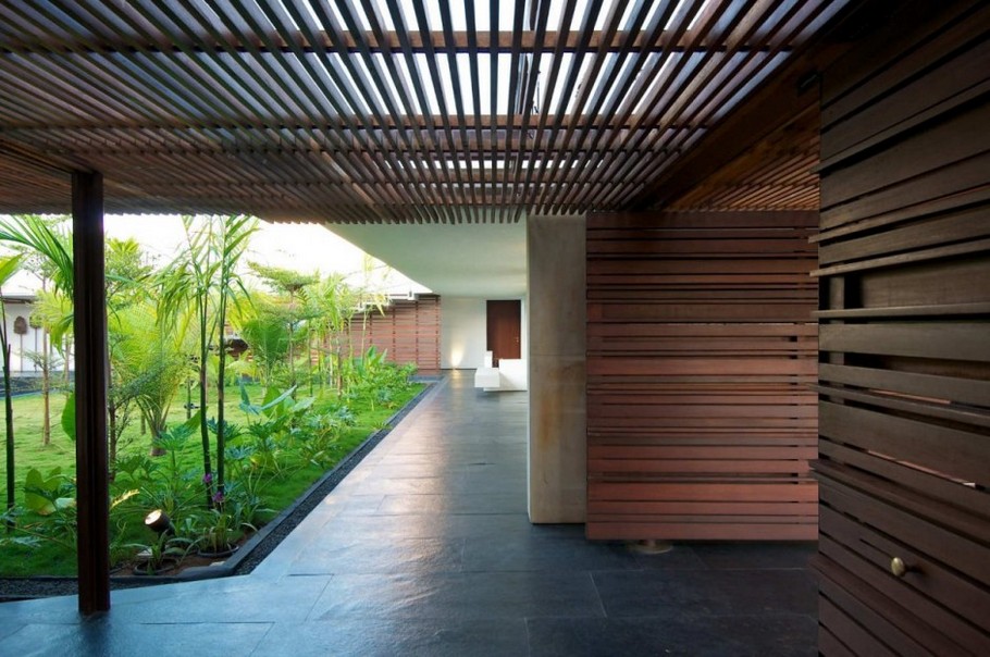 khadakvasla-house-by-spasm-design-architects-06