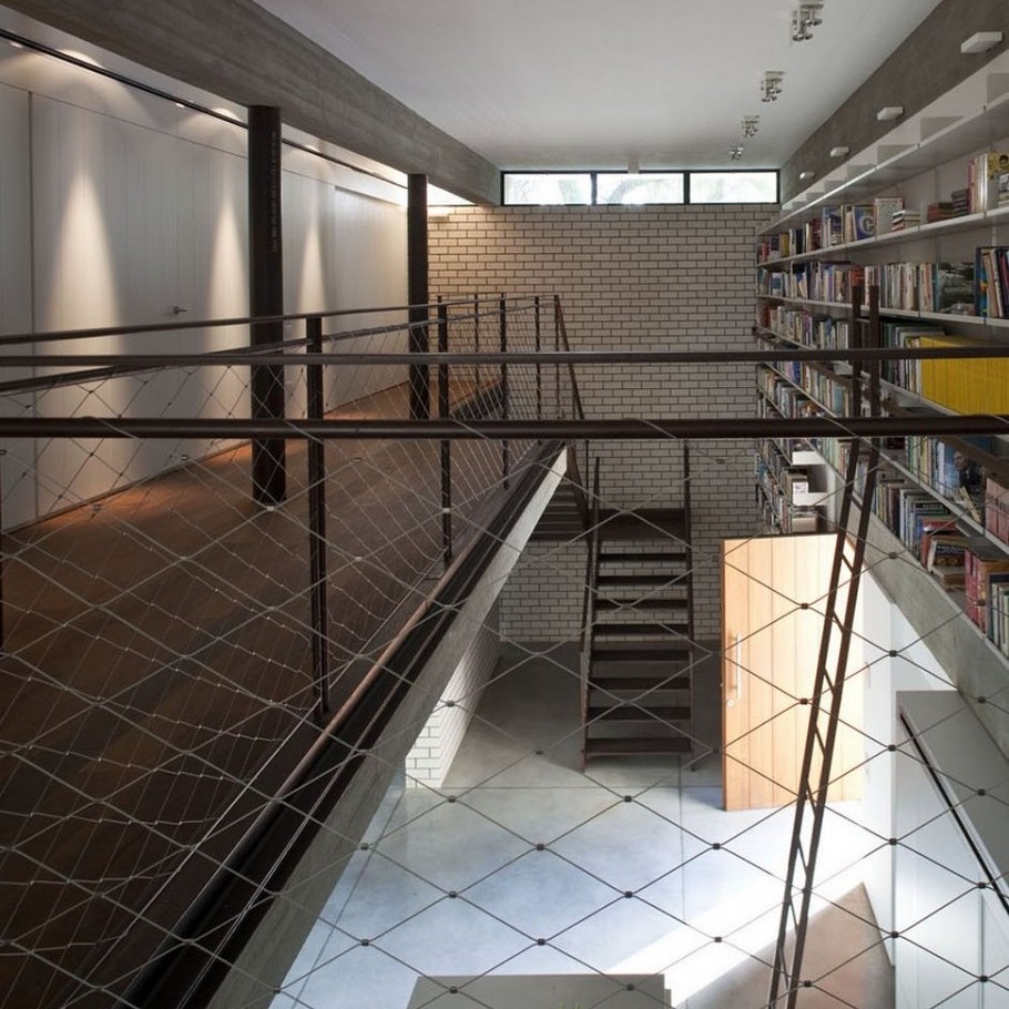 rechter-house-by-pitsou-kedem-architects-08