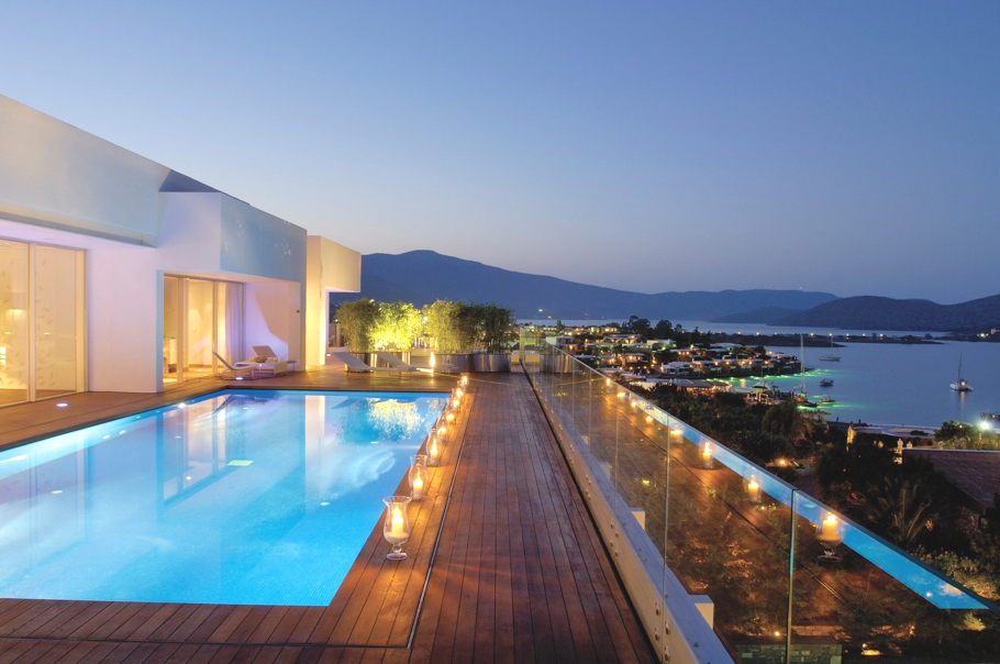 luxury-villa-design-greece-10