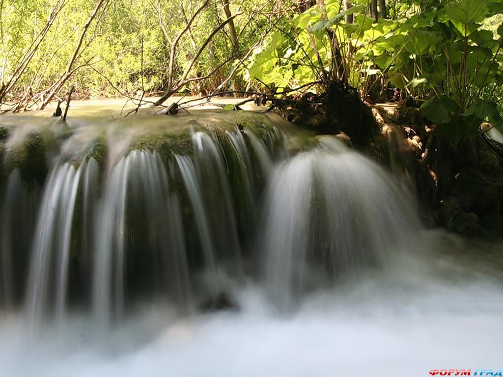 krasivye-vodopady-12