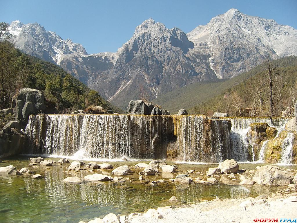 krasivye-vodopady-25