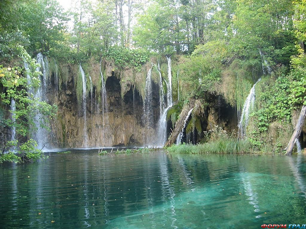 krasivye-vodopady-35