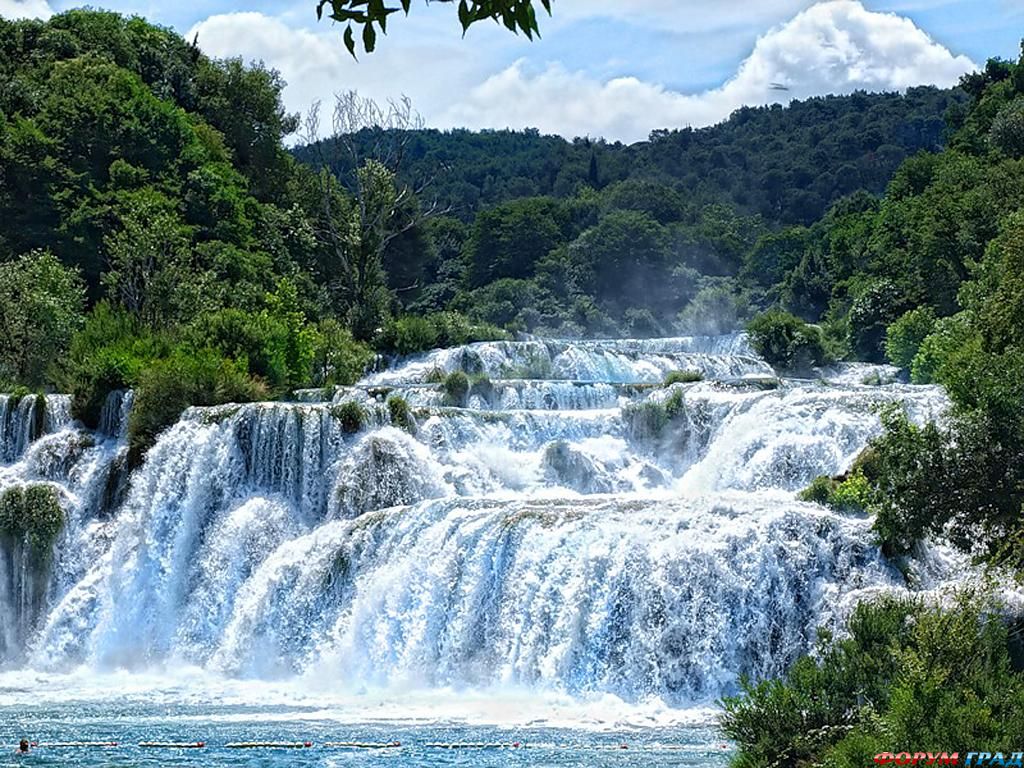 krasivye-vodopady-37