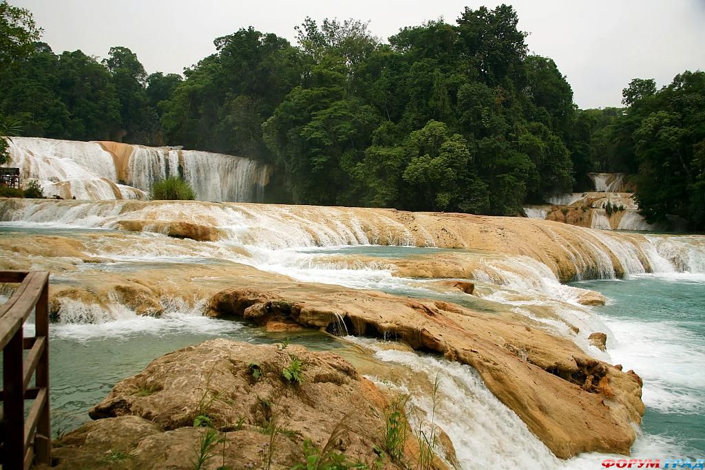 krasivye-vodopady-53