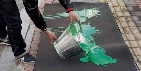 green-pedestrian-crossing-06