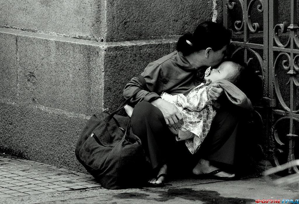 knocking-in-your-hearts-05