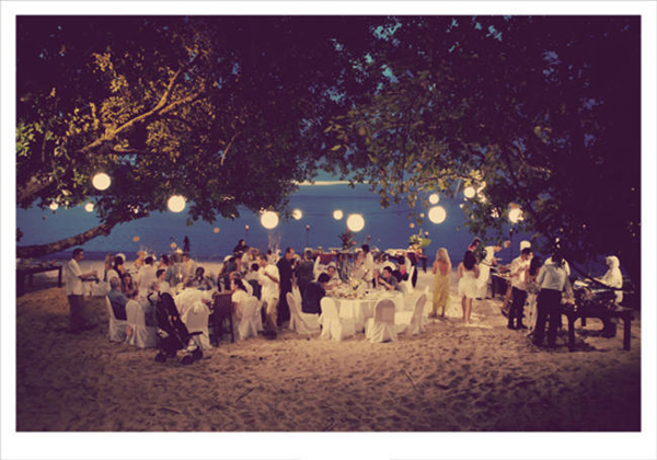 small-beach-wedding-21