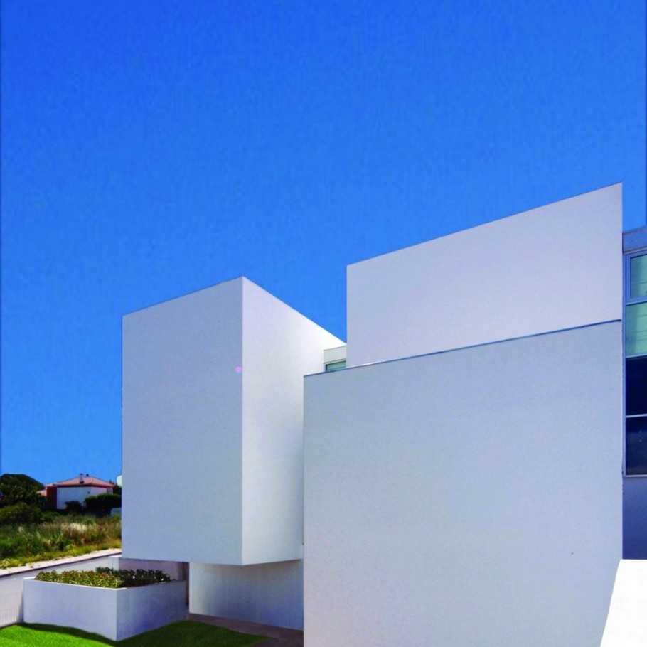 house-in-portugal-by-jorge-mealha
