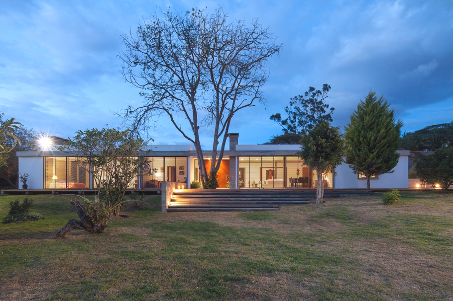 elegant-g1-house-ecudaor-12