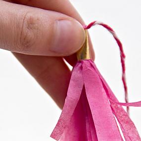 diy-mini-tassel-garland-009