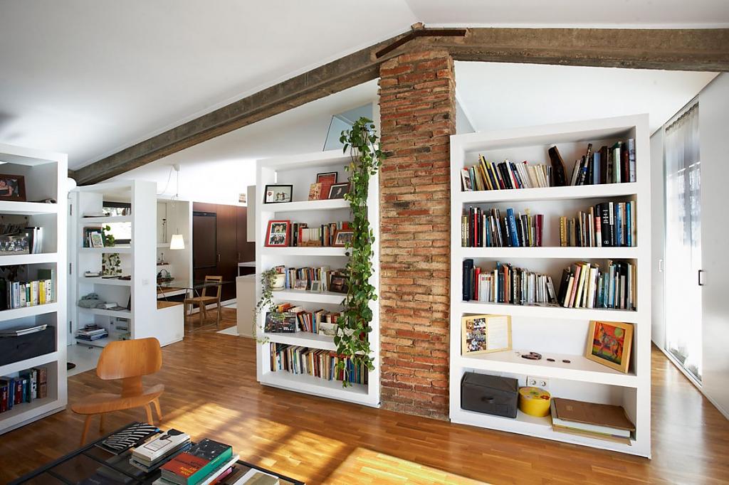 a-reformed-home-in-a-barn-04