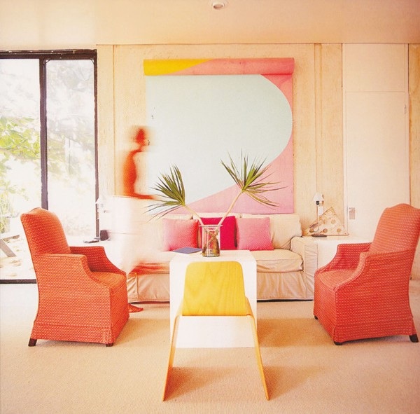 decorating-with-shades-of-coral-14