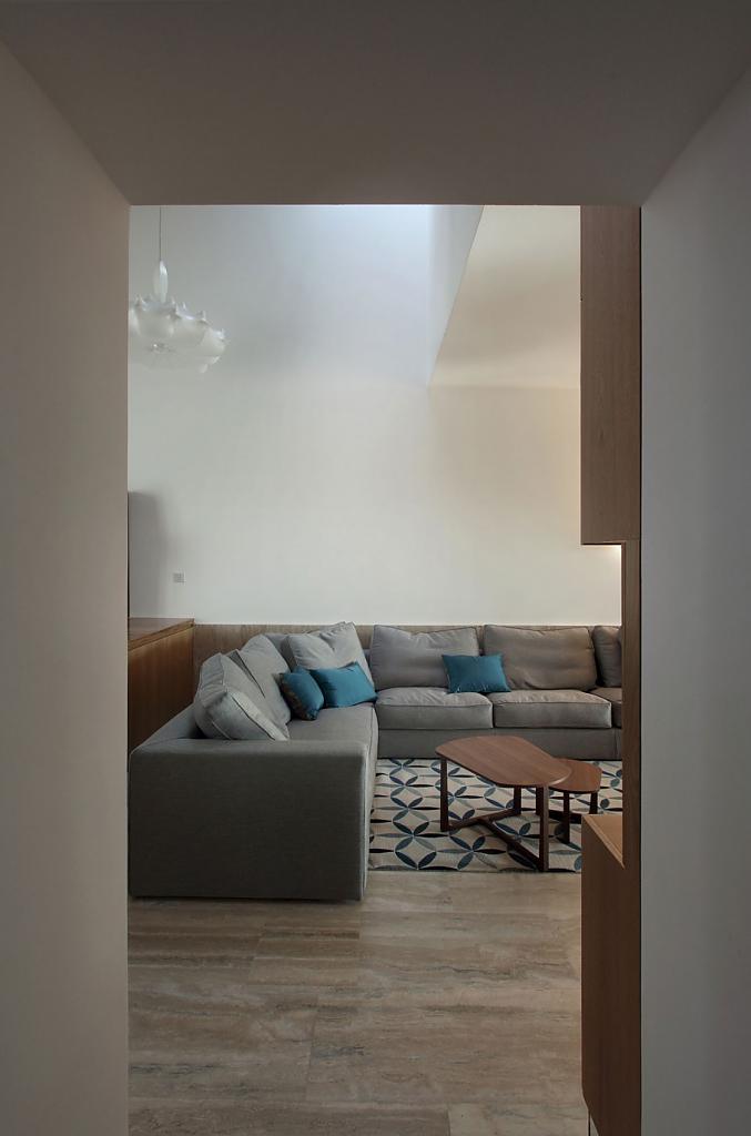 hanging-home-04