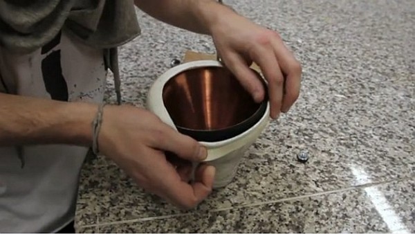 schwarzes-gold-lamp-by-ingo-schuppler-07