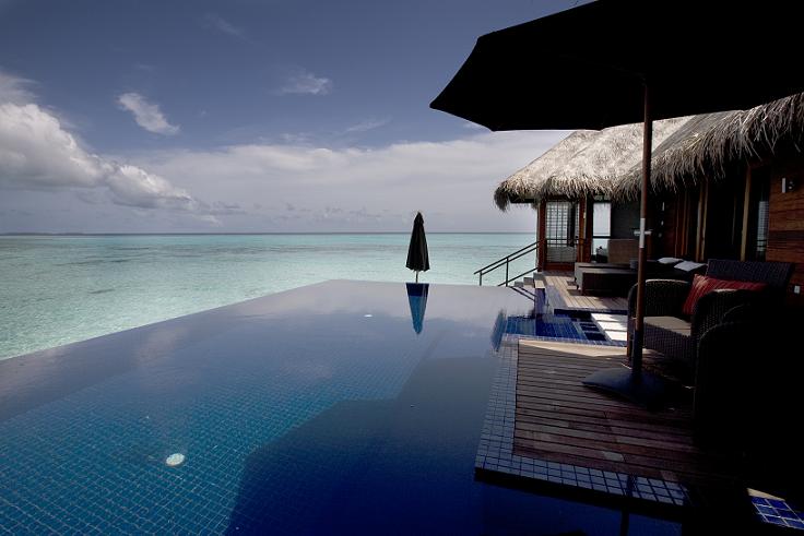diva-holiday-resort-maldives-07