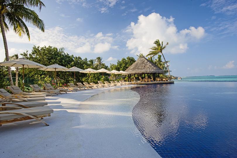 diva-holiday-resort-maldives-17