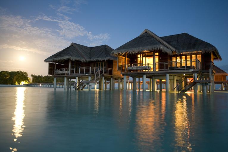 diva-holiday-resort-maldives-18