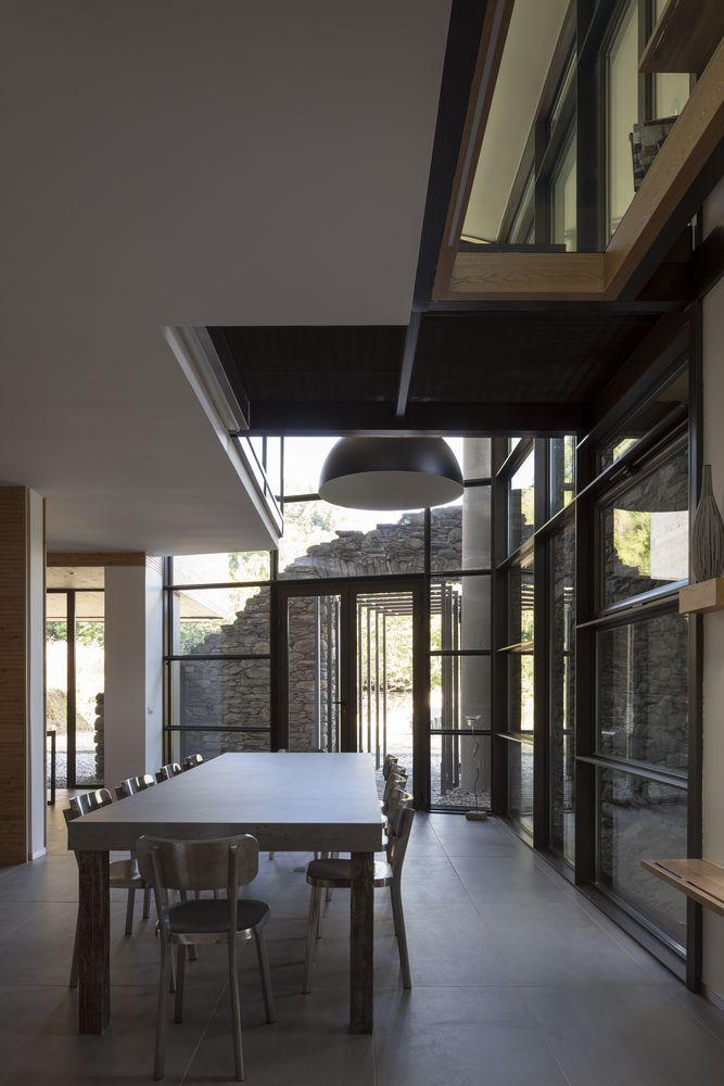 mineral-lodge-in-savoie-france-09