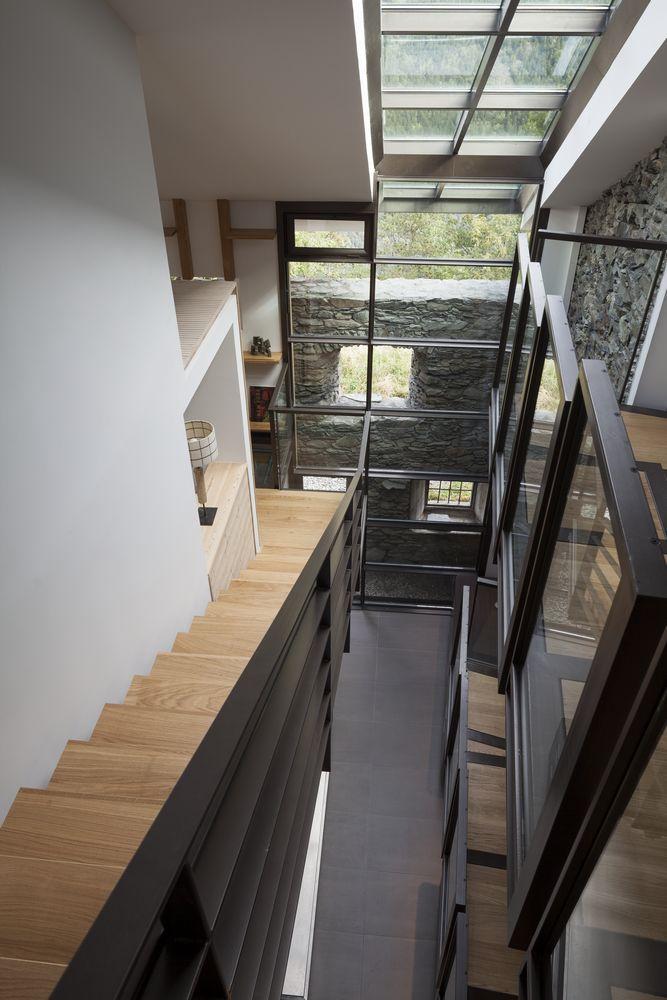 mineral-lodge-in-savoie-france-10