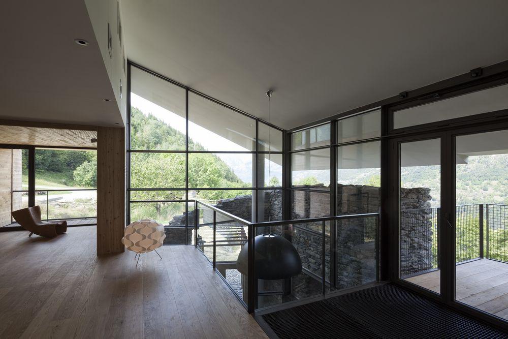 mineral-lodge-in-savoie-france-12