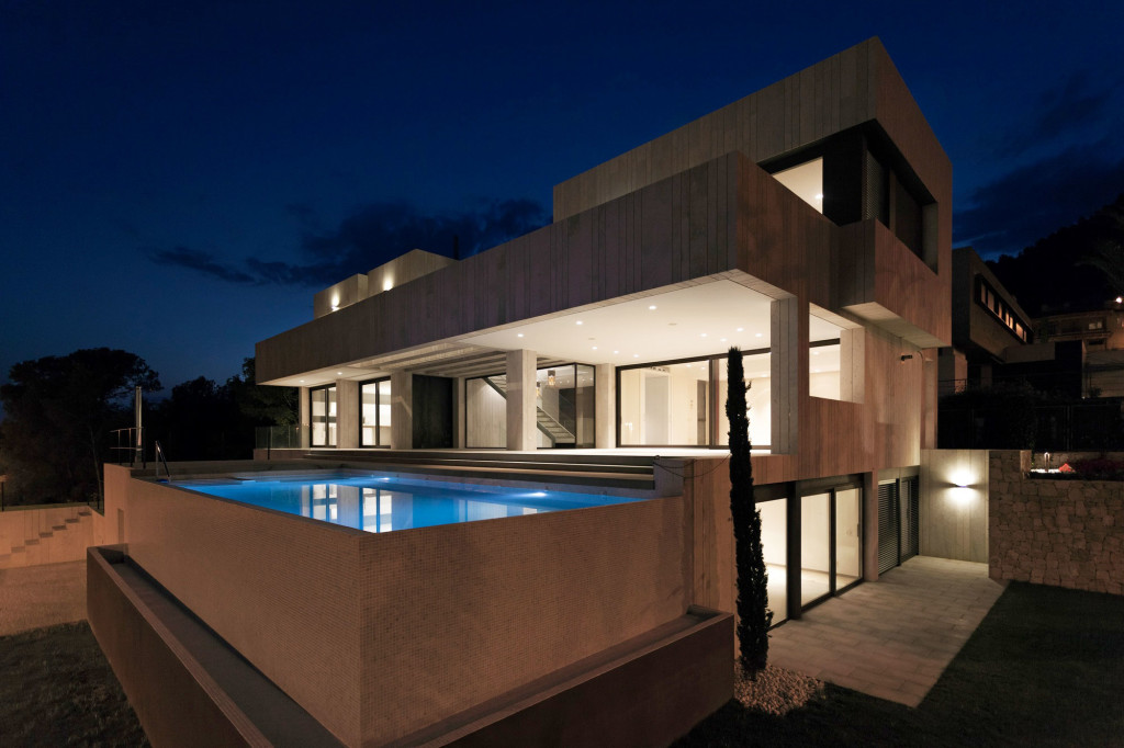 monasterios-house-by-antonio-altarriba